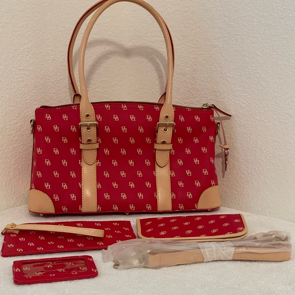 NWT Dooney & Bourke Bag With Accessories Red Vintage